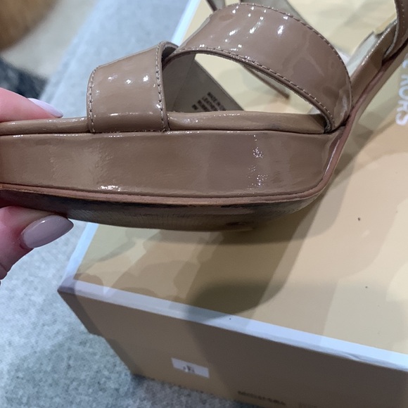 Platform Heels - Picture 13 of 14